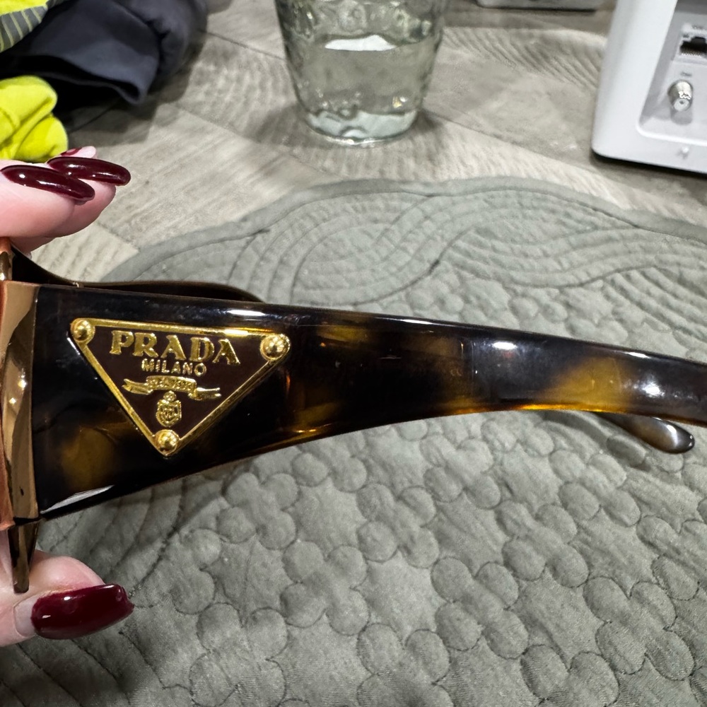 Prada Gold and Black Sunglasses - Picture 4 of 7